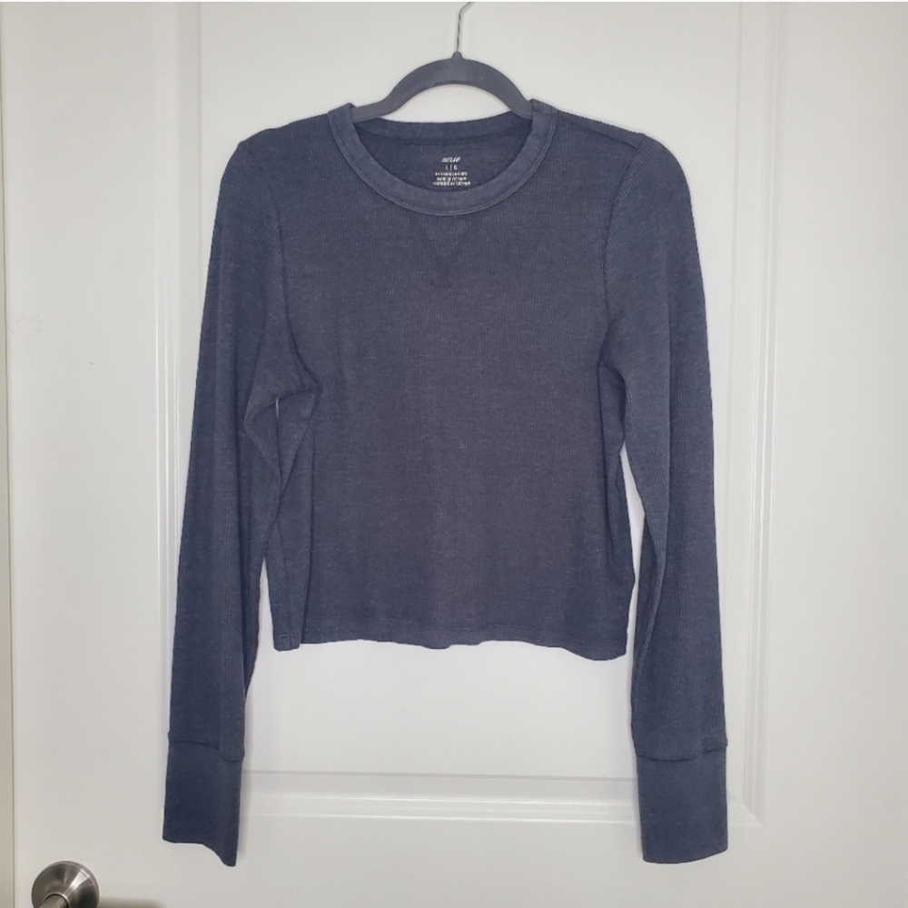 Aerie Gray Waffle Knit Thermal Cropped Long Sleeve Top - Picture 2 of 7